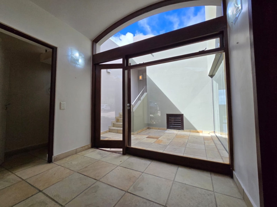 To Let 2 Bedroom Property for Rent in Oubaai Western Cape